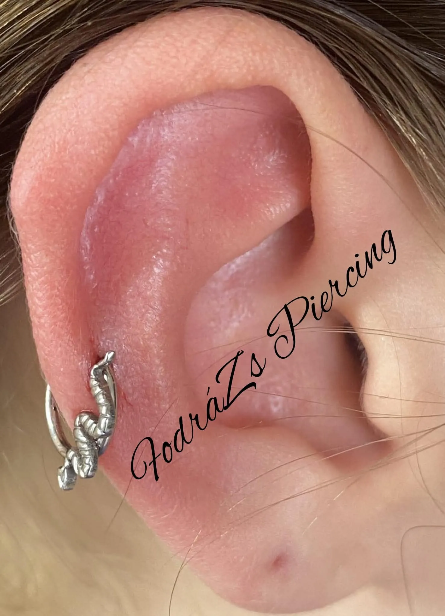 Piercing munka 8